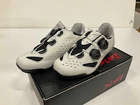 Lake cx238 fietsschoenen maat 39.5 - afbeelding 1 van  4