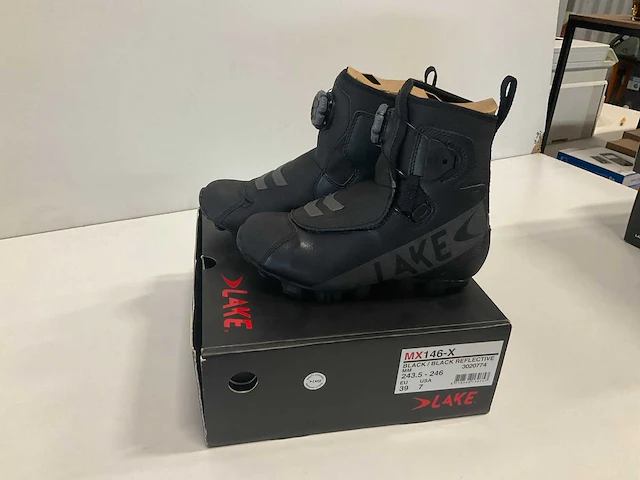 Lake mx146-x fietsschoenen maat 39 - afbeelding 1 van  5
