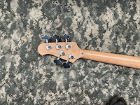 Lakland gitaar - afbeelding 8 van  8