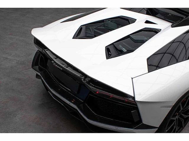 Lamborghini - aventador - 6.5 v12 lp700-4 - carbon targa dak - h-041-ts - 2016 - afbeelding 3 van  28