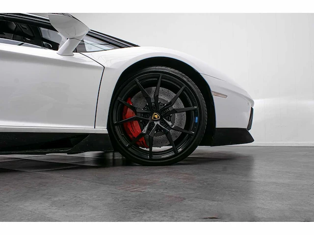 Lamborghini - aventador - 6.5 v12 lp700-4 - carbon targa dak - h-041-ts - 2016 - afbeelding 5 van  28