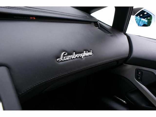 Lamborghini - aventador - 6.5 v12 lp700-4 - carbon targa dak - h-041-ts - 2016 - afbeelding 20 van  28