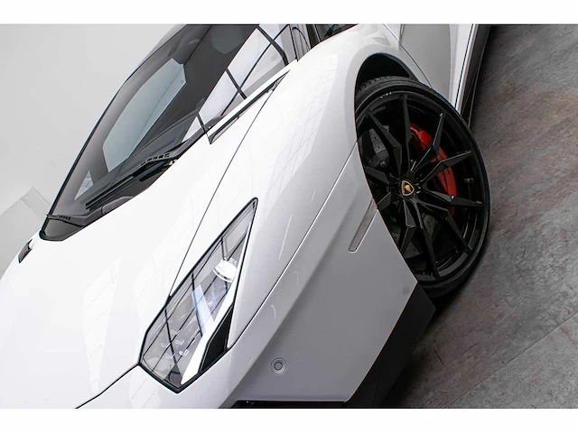Lamborghini - aventador - 6.5 v12 lp700-4 - carbon targa dak - h-041-ts - 2016 - afbeelding 27 van  28