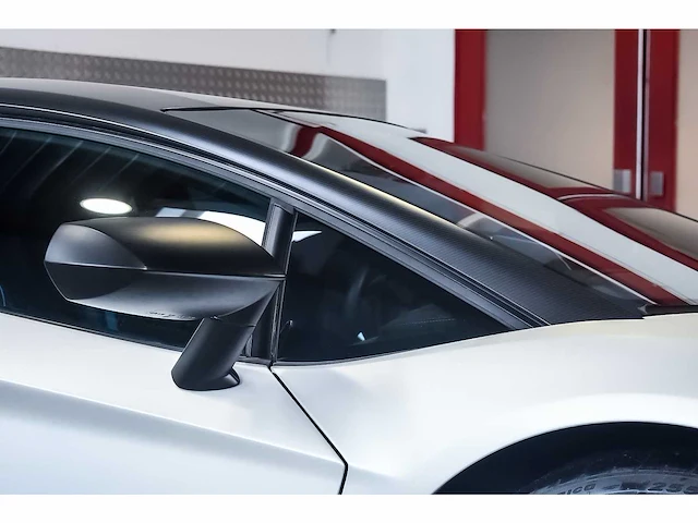 Lamborghini aventador lp 750-4 sv (superveloce) 6,5l v12 (1/600) - 2016 - afbeelding 19 van  100