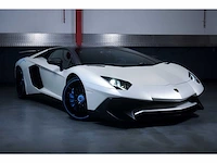 Lamborghini aventador lp 750-4 sv (superveloce) 6,5l v12 (1/600) - 2016 - afbeelding 39 van  100