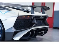 Lamborghini aventador lp 750-4 sv (superveloce) 6,5l v12 (1/600) - 2016 - afbeelding 56 van  100