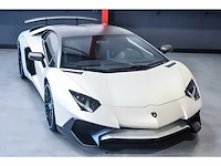 Lamborghini aventador lp 750-4 sv (superveloce) 6,5l v12 (1/600) - 2016 - afbeelding 46 van  100