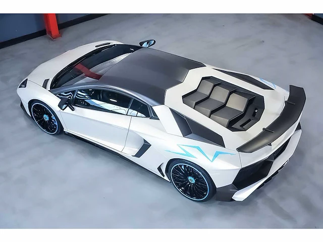 Lamborghini aventador lp 750-4 sv (superveloce) 6,5l v12 (1/600) - 2016 - afbeelding 65 van  100