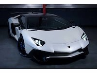 Lamborghini aventador lp 750-4 sv (superveloce) 6,5l v12 (1/600) - 2016 - afbeelding 57 van  100