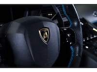 Lamborghini aventador lp 750-4 sv (superveloce) 6,5l v12 (1/600) - 2016 - afbeelding 83 van  100