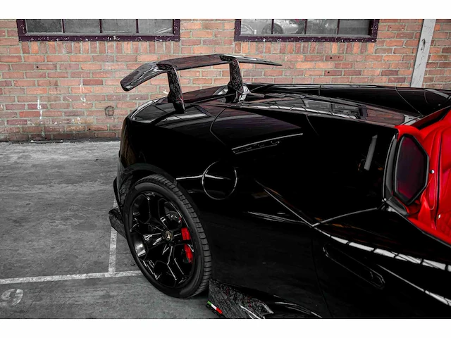 Lamborghini huracan spyder 5.2l v10 lp610-4 610pk 2016 - afbeelding 6 van  92