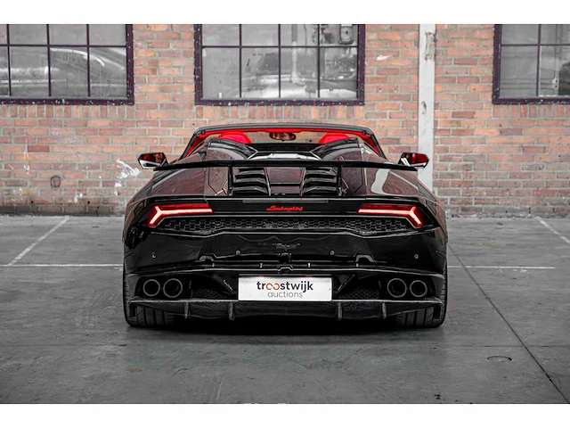Lamborghini huracan spyder 5.2l v10 lp610-4 610pk 2016 - afbeelding 19 van  92