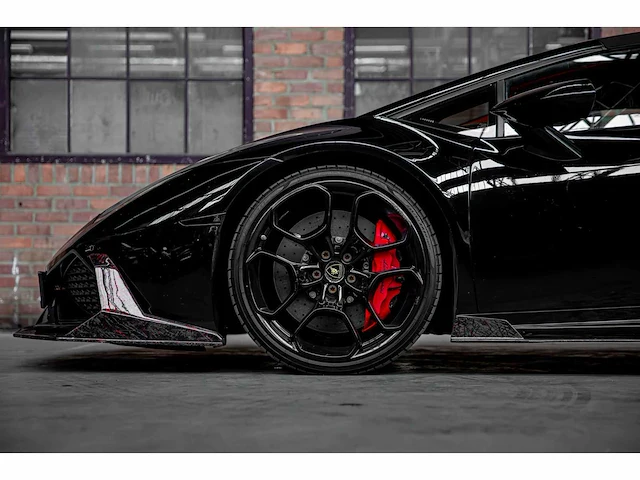 Lamborghini huracan spyder 5.2l v10 lp610-4 610pk 2016 - afbeelding 28 van  92