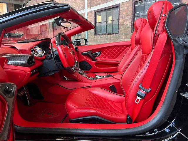 Lamborghini huracan spyder 5.2l v10 lp610-4 610pk 2016 - afbeelding 57 van  92