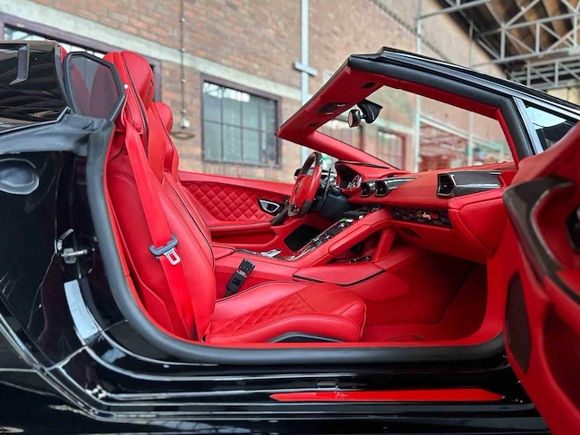 Lamborghini huracan spyder 5.2l v10 lp610-4 610pk 2016 - afbeelding 69 van  92