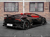 Lamborghini huracan spyder 5.2l v10 lp610-4 610pk 2016 - afbeelding 16 van  92