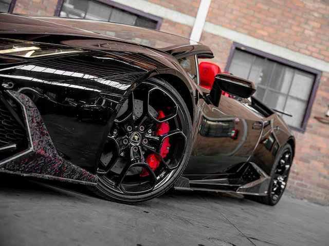 Lamborghini huracan spyder 5.2l v10 lp610-4 610pk 2016 - afbeelding 23 van  92