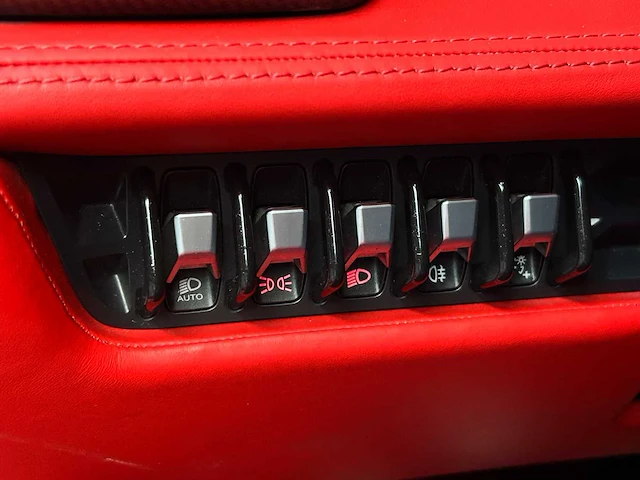 Lamborghini huracan spyder 5.2l v10 lp610-4 610pk 2016 - afbeelding 52 van  92