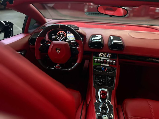 Lamborghini huracan spyder 5.2l v10 lp610-4 610pk 2016 - afbeelding 75 van  92
