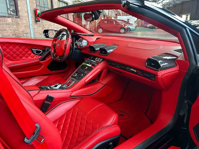 Lamborghini huracan spyder 5.2l v10 lp610-4 610pk 2016 - afbeelding 86 van  92