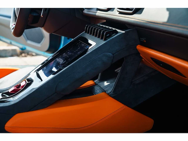 Lamborghini huracan 'tecnica' coupe 5,2l v10 - 2024 - afbeelding 10 van  133