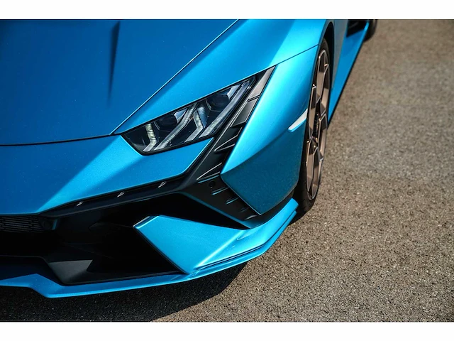 Lamborghini huracan 'tecnica' coupe 5,2l v10 - 2024 - afbeelding 13 van  133