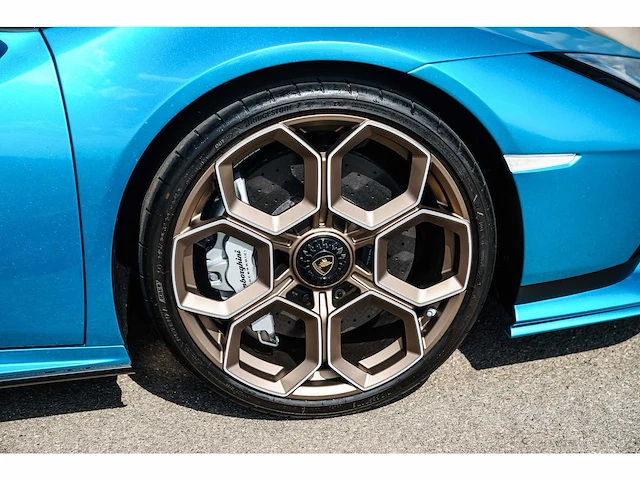 Lamborghini huracan 'tecnica' coupe 5,2l v10 - 2024 - afbeelding 65 van  133