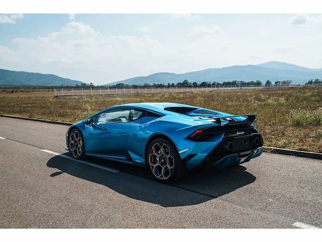 Lamborghini huracan 'tecnica' coupe 5,2l v10 - 2024 - afbeelding 79 van  133
