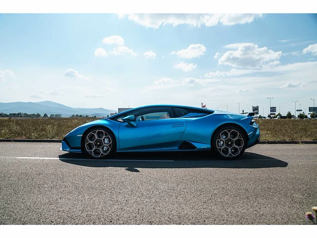 Lamborghini huracan 'tecnica' coupe 5,2l v10 - 2024 - afbeelding 101 van  133