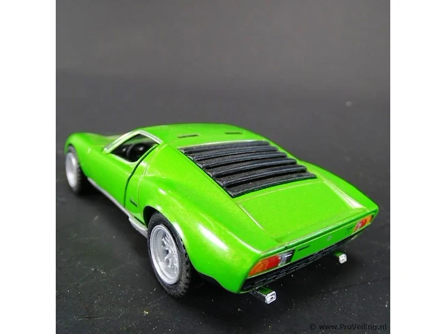 Lamborghini miura p400sv (1971) groen - afbeelding 3 van  5