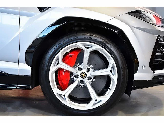 Lamborghini urus suv 4,0l v8 - 2022 - afbeelding 5 van  100