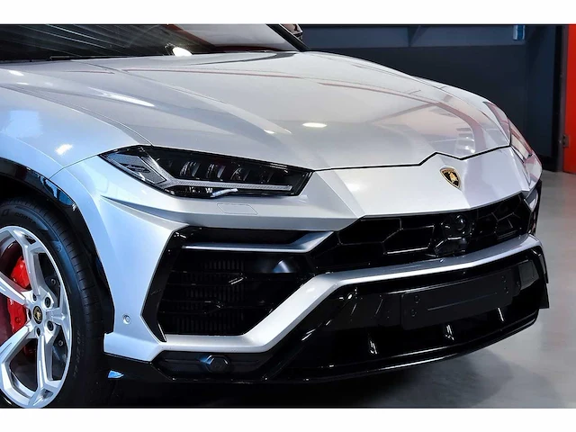Lamborghini urus suv 4,0l v8 - 2022 - afbeelding 22 van  100