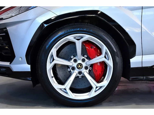 Lamborghini urus suv 4,0l v8 - 2022 - afbeelding 36 van  100