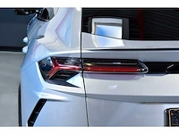 Lamborghini urus suv 4,0l v8 - 2022 - afbeelding 40 van  100