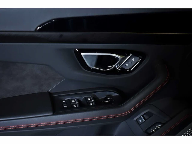 Lamborghini urus suv 4,0l v8 - 2022 - afbeelding 49 van  100