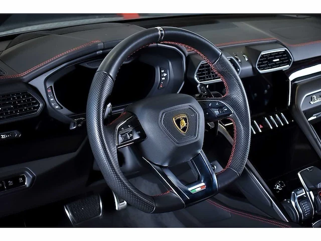 Lamborghini urus suv 4,0l v8 - 2022 - afbeelding 58 van  100