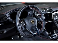 Lamborghini urus suv 4,0l v8 - 2022 - afbeelding 58 van  100
