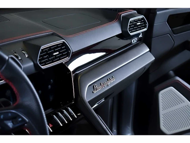 Lamborghini urus suv 4,0l v8 - 2022 - afbeelding 60 van  100