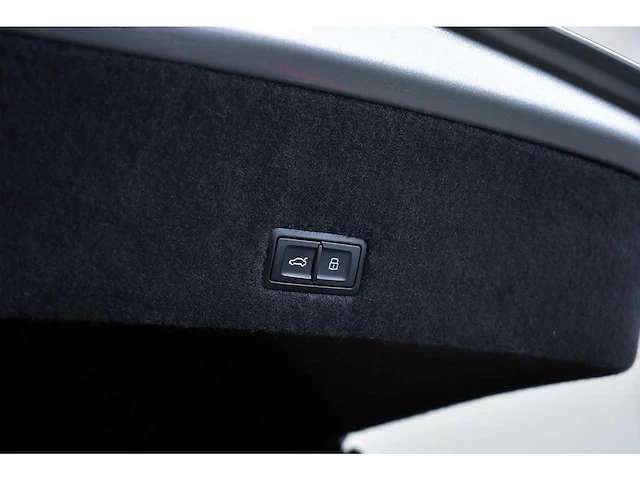 Lamborghini urus suv 4,0l v8 - 2022 - afbeelding 85 van  100