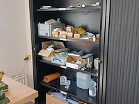 Lameldeurkast met inhoud | locatie roden - afbeelding 1 van  15