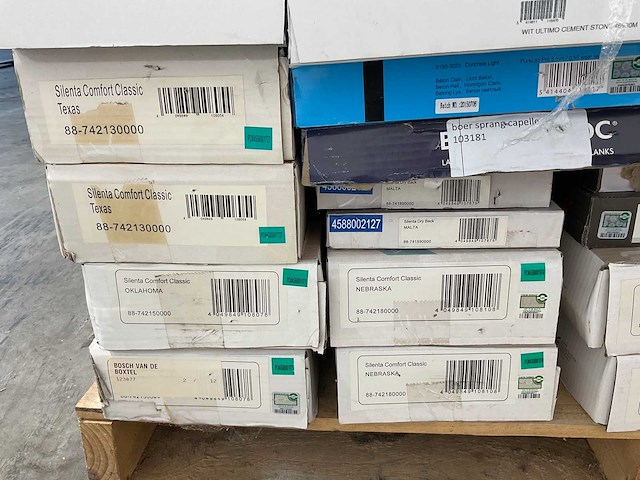 Laminaat – diverse soorten, ca. 100m² - afbeelding 14 van  15