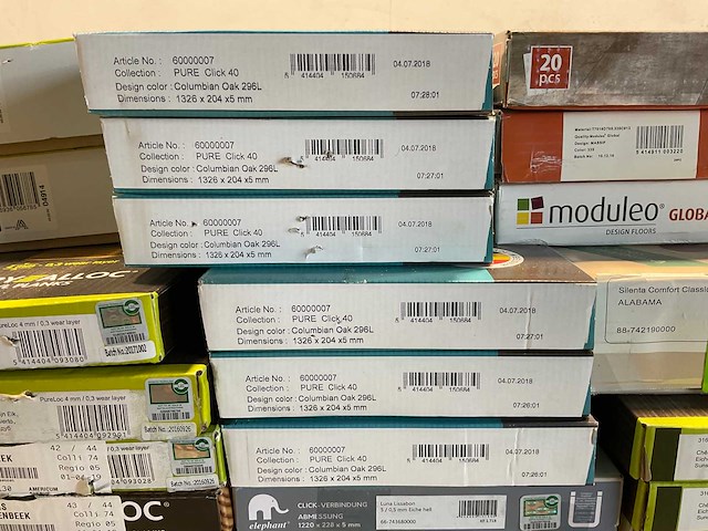 Laminaat – diverse soorten, ca. 115m² - afbeelding 13 van  13