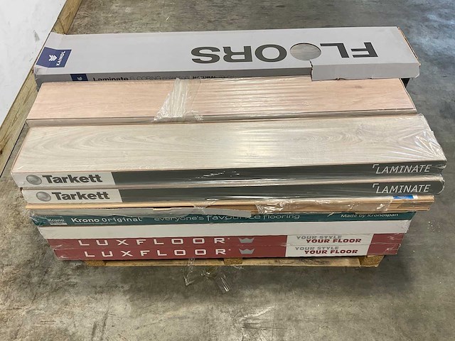 Laminaat – diverse soorten, ca. 57m² - afbeelding 7 van  13