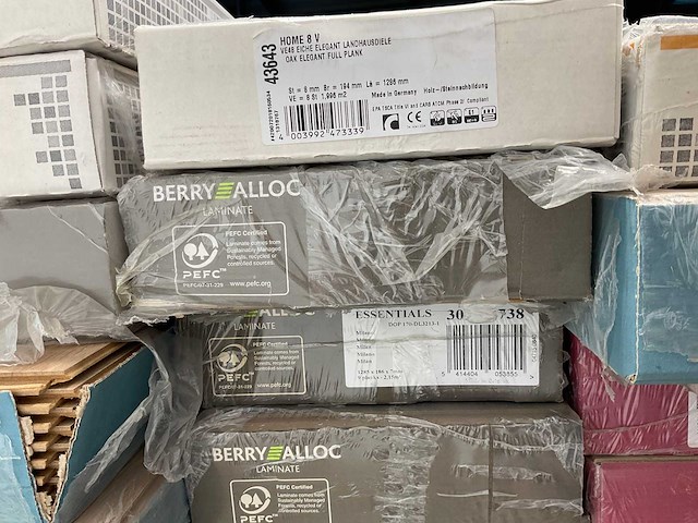 Laminaat – diverse soorten, ca. 57m² - afbeelding 3 van  15