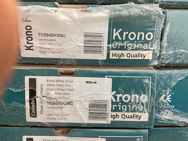 Laminaat – diverse soorten, ca. 60m² - afbeelding 15 van  15