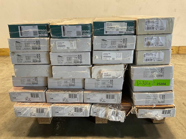 Laminaat – diverse soorten, ca. 62m² - afbeelding 12 van  17