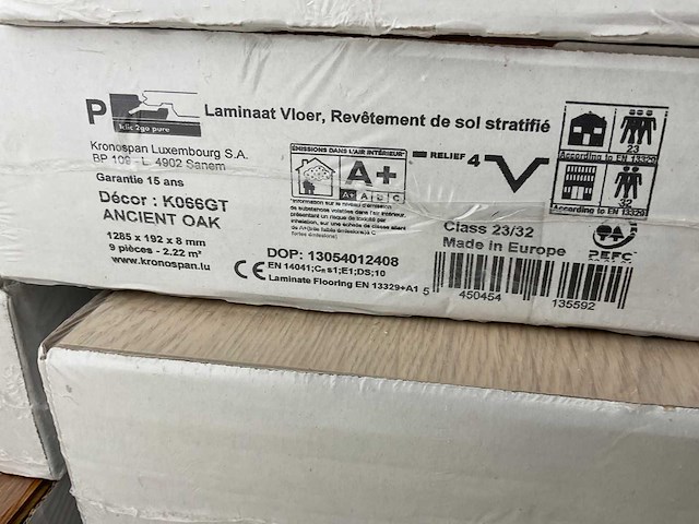 Laminaat – diverse soorten, ca. 62m² - afbeelding 15 van  17