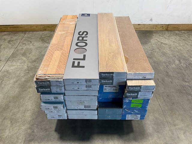 Laminaat – diverse soorten, ca. 62m² - afbeelding 1 van  20