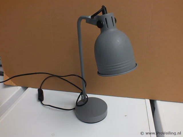 Lamp - afbeelding 1 van  1