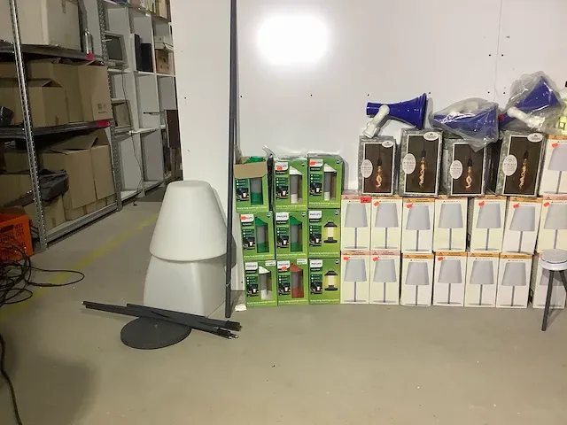 Lampen - afbeelding 2 van  3